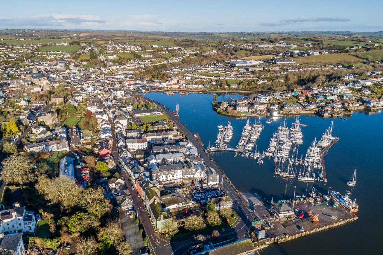Four Winds,Kinsale Town,Exquisite Holiday Homes,Sleeps 26 Eksteriør billede